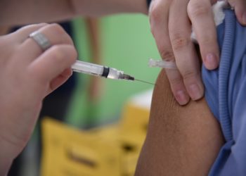 Ibiúna inicia vacinação contra Covid-19 para pessoas de 68 anos