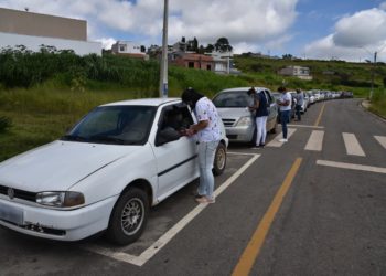 Ibiúna inicia vacinação pelo sistema drive-trhu