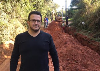 Prefeitura e Sabesp levam água a mais de 300 famílias