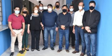 Prefeito Paulinho Sasaki recebe chave da creche ‘Proinfância’