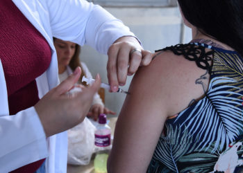 Ibiúna distribui últimas doses da vacina contra H1N1