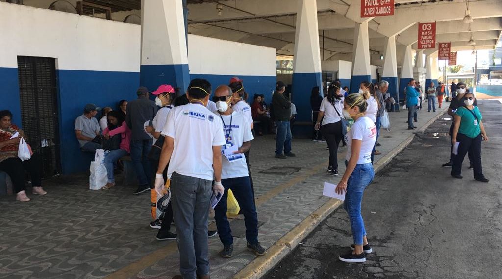 Prefeitura sai às ruas para conscientizar população sobre Coronavirus