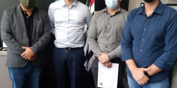 Prefeito Paulinho Sasaki se reúne com secretário estadual de Desenvolvimento Regional