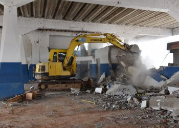 Reforma Terminal Rodoviário: Começa etapa de demolição das paredes