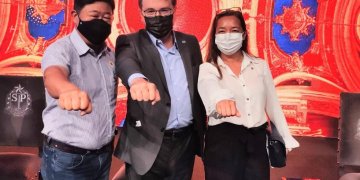 Prefeito Paulinho Sasaki assina convênio para construção de anfiteatro