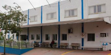 Prefeitura de Ibiúna inicia troca do telhado do Hospital Municipal