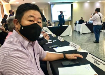 Prefeito Paulinho Sasaki participa de reunião da RMS