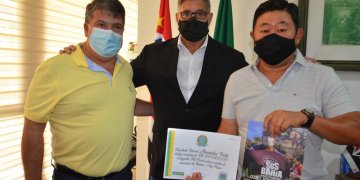 Prefeito Paulinho Sasaki recebe visita do deputado federal Alexandre Frota