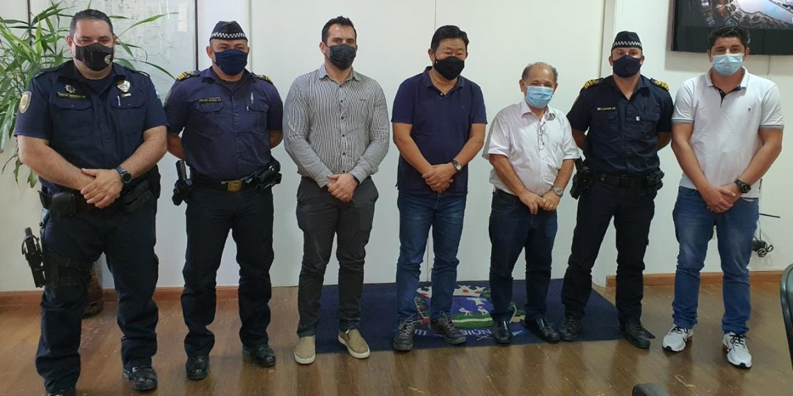 Prefeito Paulinho Sasaki recebe visita do Missionário José Olímpio, vereador de São Paulo