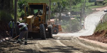 Obras de asfalto no Carmo Messias estão em andamento