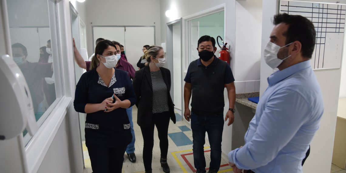 Diretora do DRS Sorocaba visita Hospital Municipal de Ibiúna