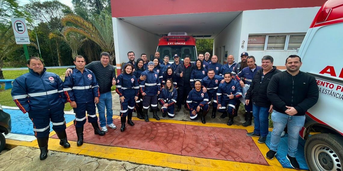 Equipe do Samu recebe 33 novos Uniformes