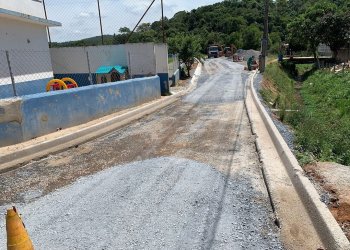 ASFALTO NA RUA JOÃO ANTÔNIO DOMINGUES, NO PARURU