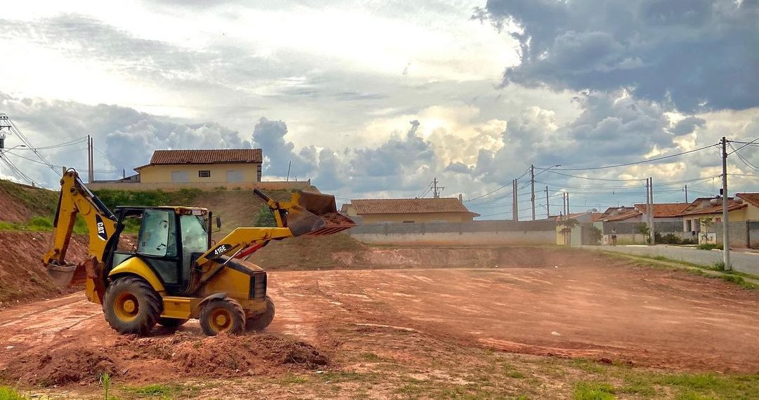 CONSTRUÇÃO DE PRAÇA E ÁREA DE PRÁTICA DE ESPORTES E LAZER NO GEMIMA