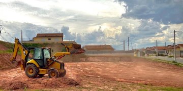 CONSTRUÇÃO DE PRAÇA E ÁREA DE PRÁTICA DE ESPORTES E LAZER NO GEMIMA