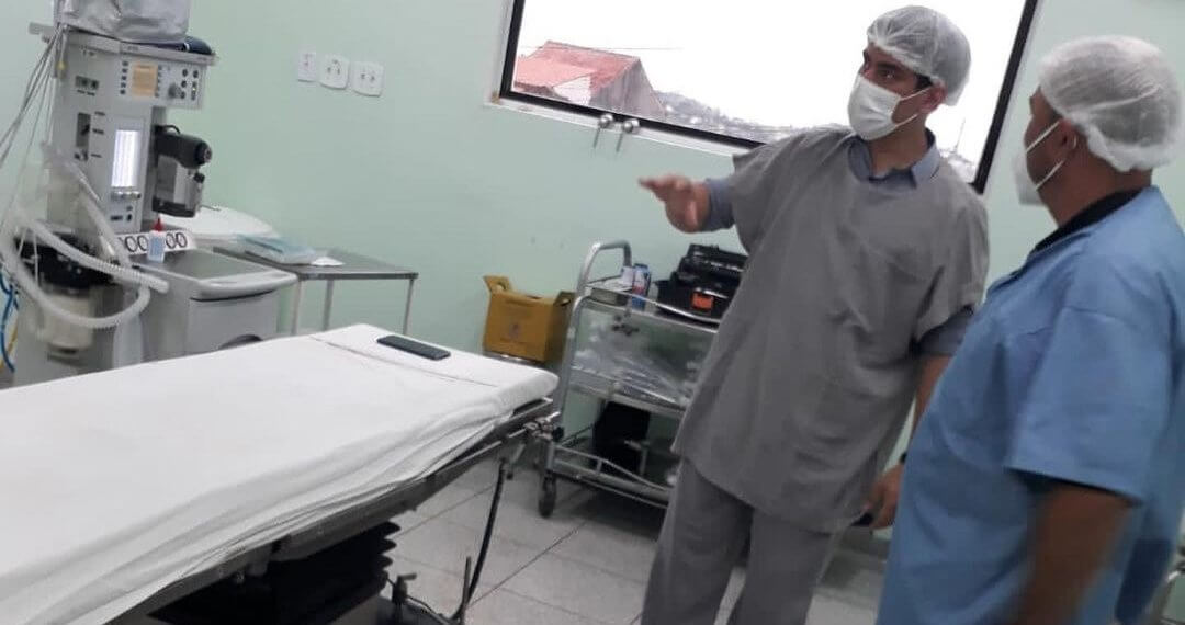 MÉDICOS E ENFERMEIROS RECEBEM TREINAMENTO PARA CAPACITAÇÃO DE NOVOS EQUIPAMENTOS