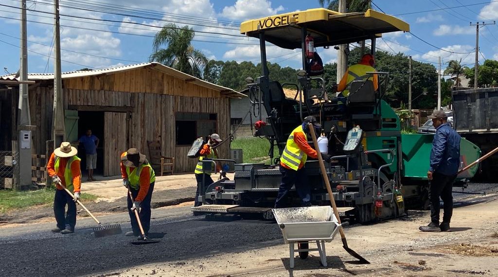 Inicia recapeamento da Rodovia Tancredo Neves
