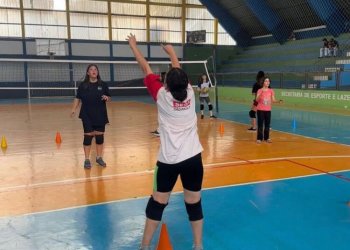 Vôlei para os jovens