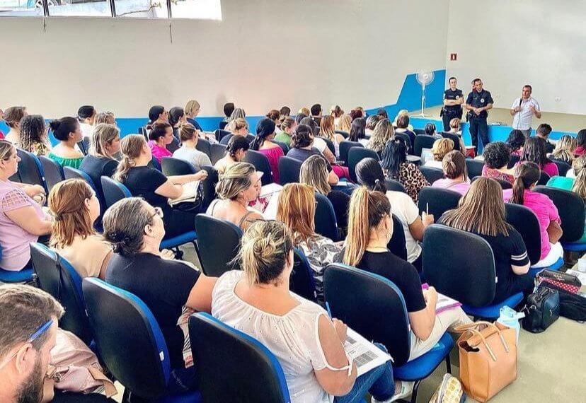 REUNIÃO COM GESTORES ABORDA A SEGURANÇA ESCOLAR