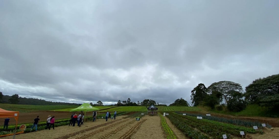 Secretaria de Agricultura participa de evento local