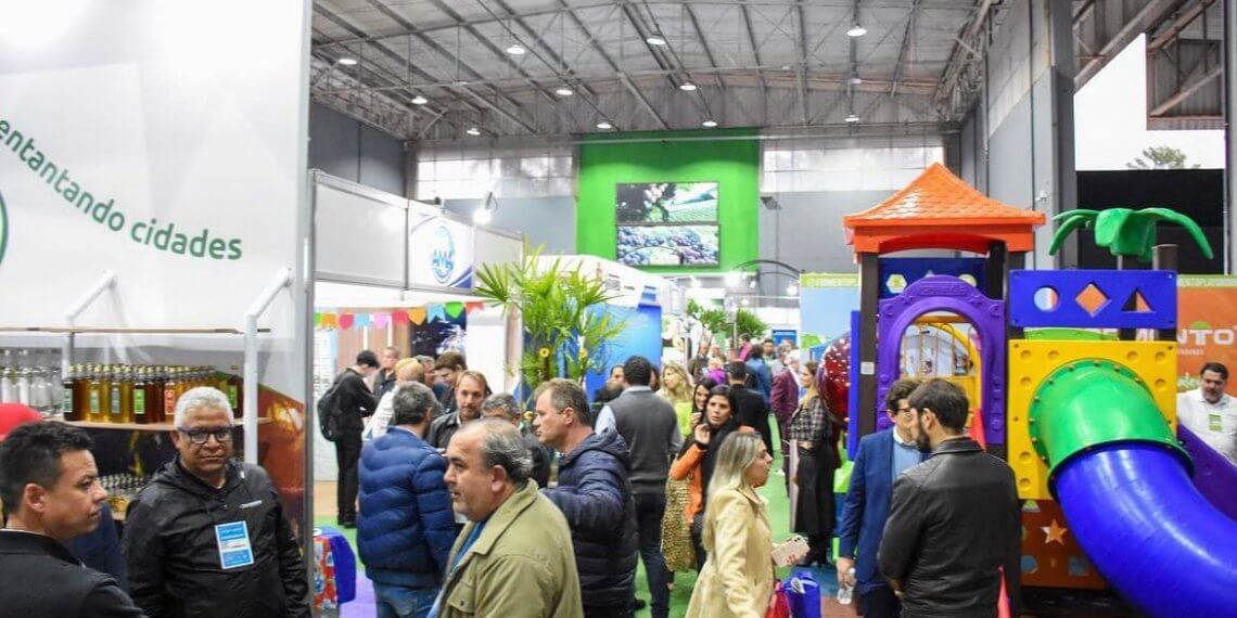 Ibiúna presente no Conexidades