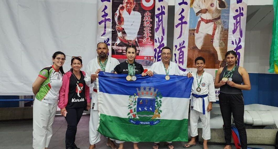 Alunos de oficina gratuita de Karatê da Prefeitura de Ibiúna conquistam medalhas
