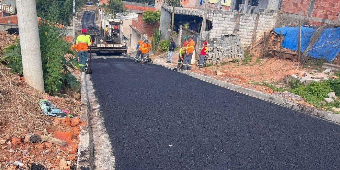 As ruas do Recanto das Orquídeas e do Hortênsias estão de cara nova