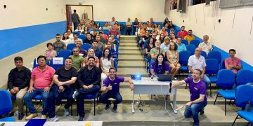 ‘Movimenta Empreendedor’ reúne empresários locais e prefeitura é homenageada