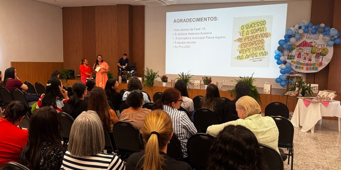 Professores de Ibiúna concluem formação do programa LEEI com apresentação de práticas pedagógicas